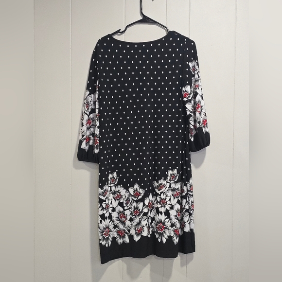 SALE!! Sandra Darren Black and White Floral Midi Dress - Picture 6 of 6